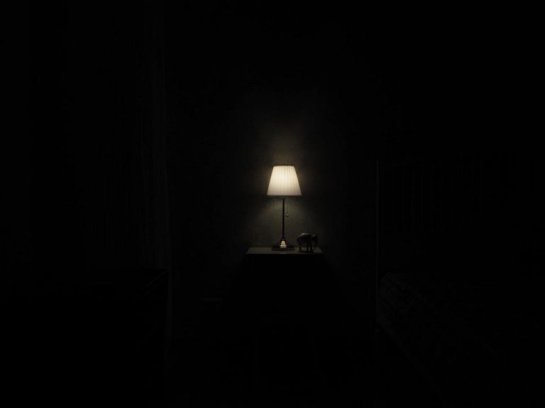Ngọn đèn ngủ trong đêm